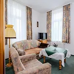 Πανσιόν Barbara 3*